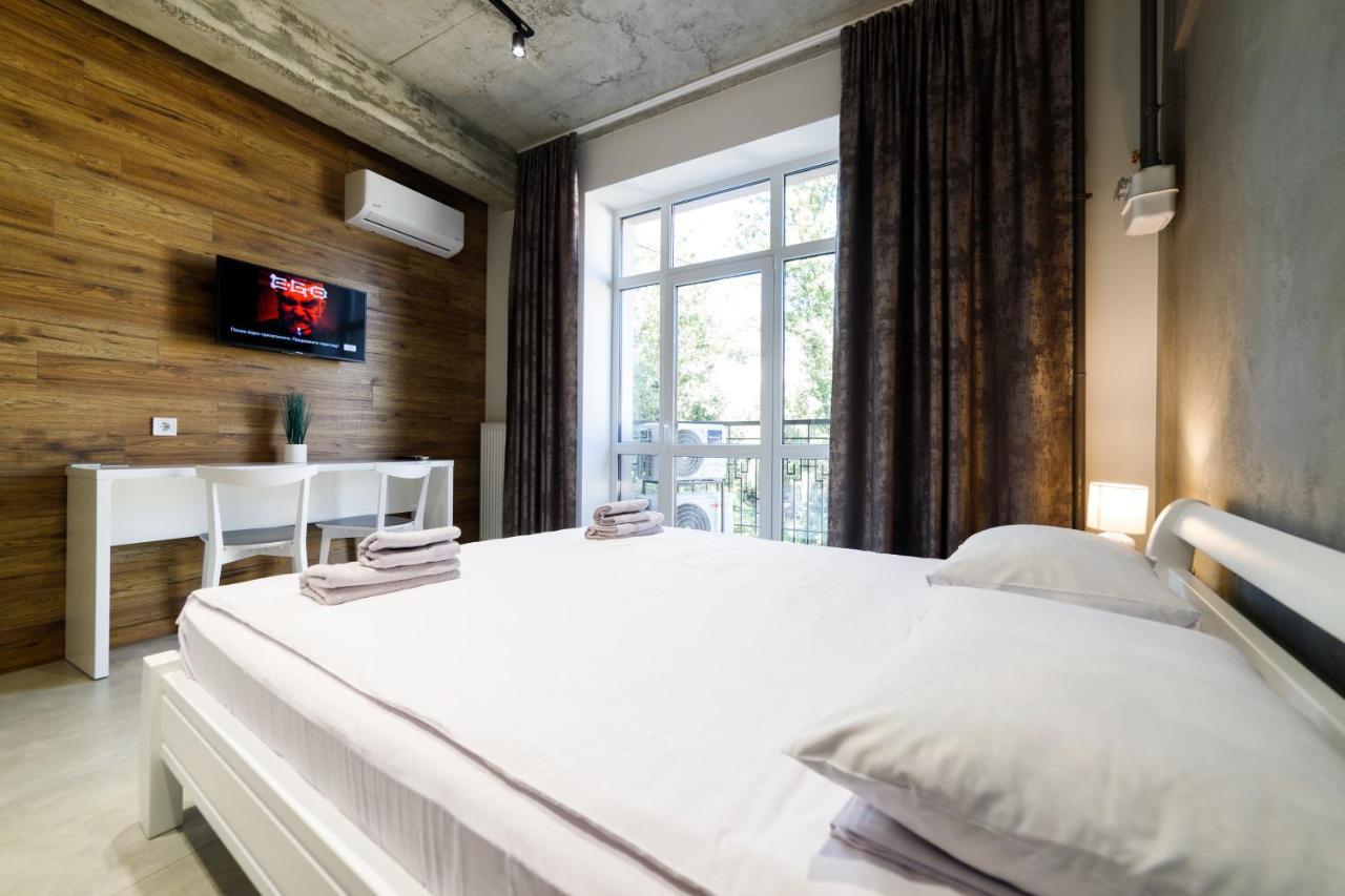 Lux Apartments Λβιβ Εξωτερικό φωτογραφία