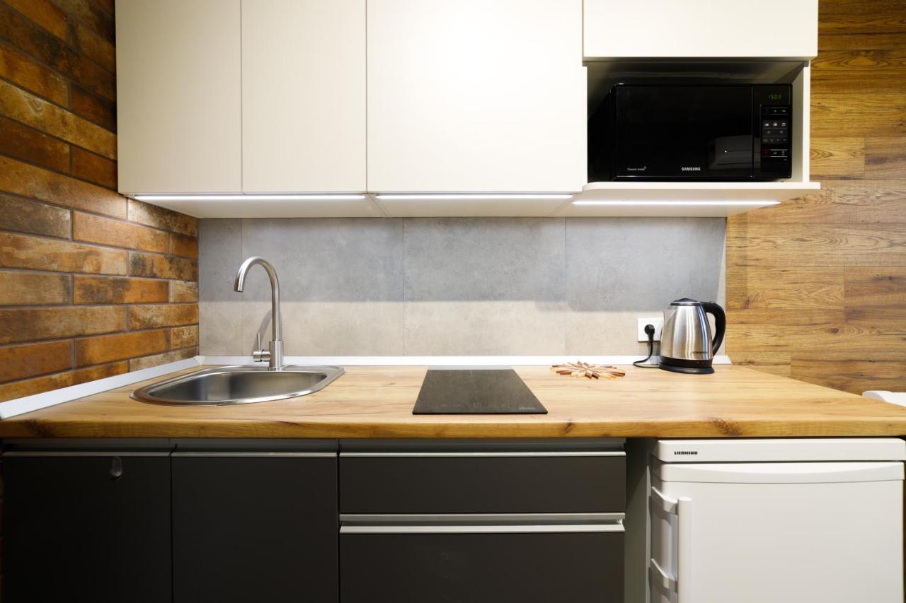 Lux Apartments Λβιβ Εξωτερικό φωτογραφία