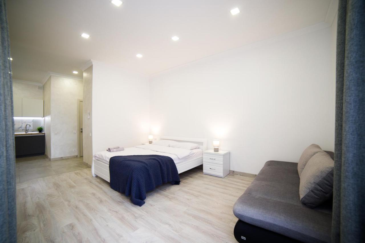 Lux Apartments Λβιβ Εξωτερικό φωτογραφία
